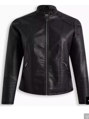 Torrid Sz 3 Women's Black Faux Leather Zip Front Jacket